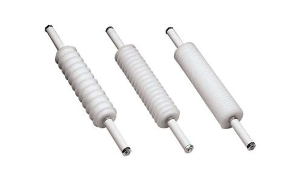 VÁLEČKY NA TĚSTO - VROUBKOVANÉ,ŘEZACÍ - POLYETYLENOVÉ