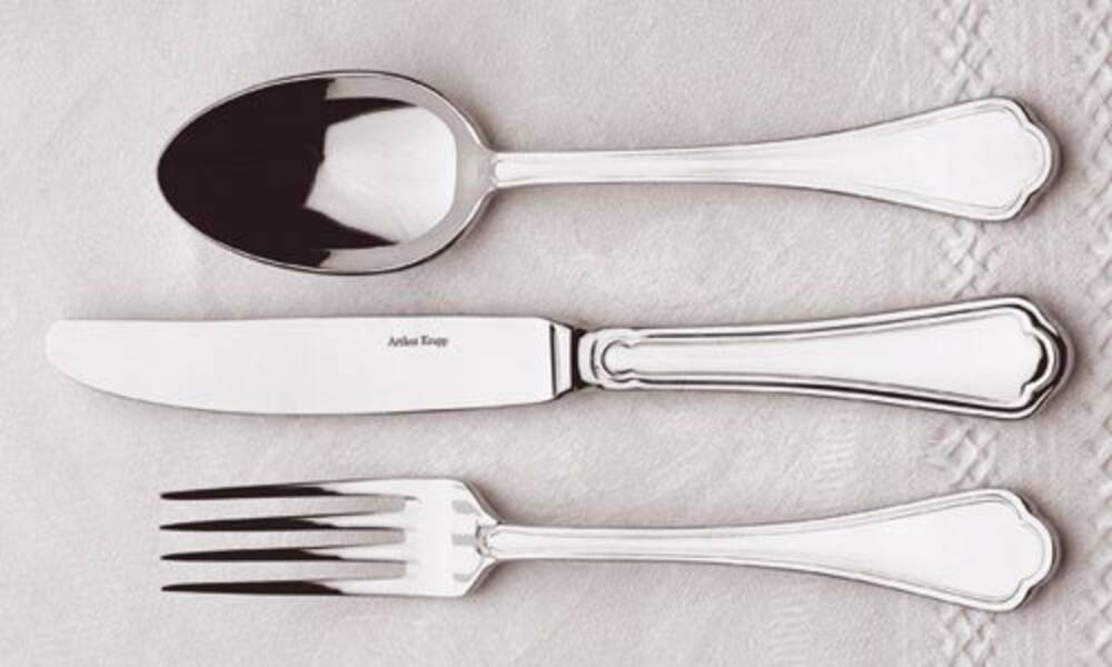 PŘÍBORY VERSAILLES - NEREZOVÉ