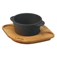 HRNEC NA SOUFFLÉ - PRŮMĚR 10 CM - S DŘEVĚNÝM PODNOSEM HRNEC NA SOUFFLÉ - PRŮMĚR 10 CM - S DŘEVĚNÝM PODNOSEM